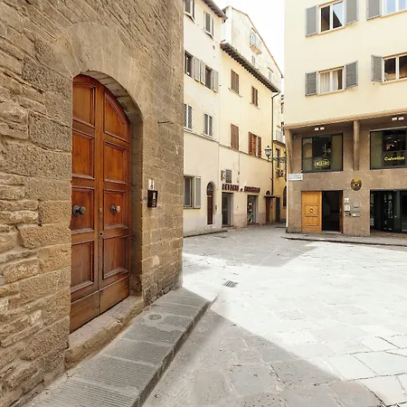 Salterelli Apartments By Mamo Florence-2